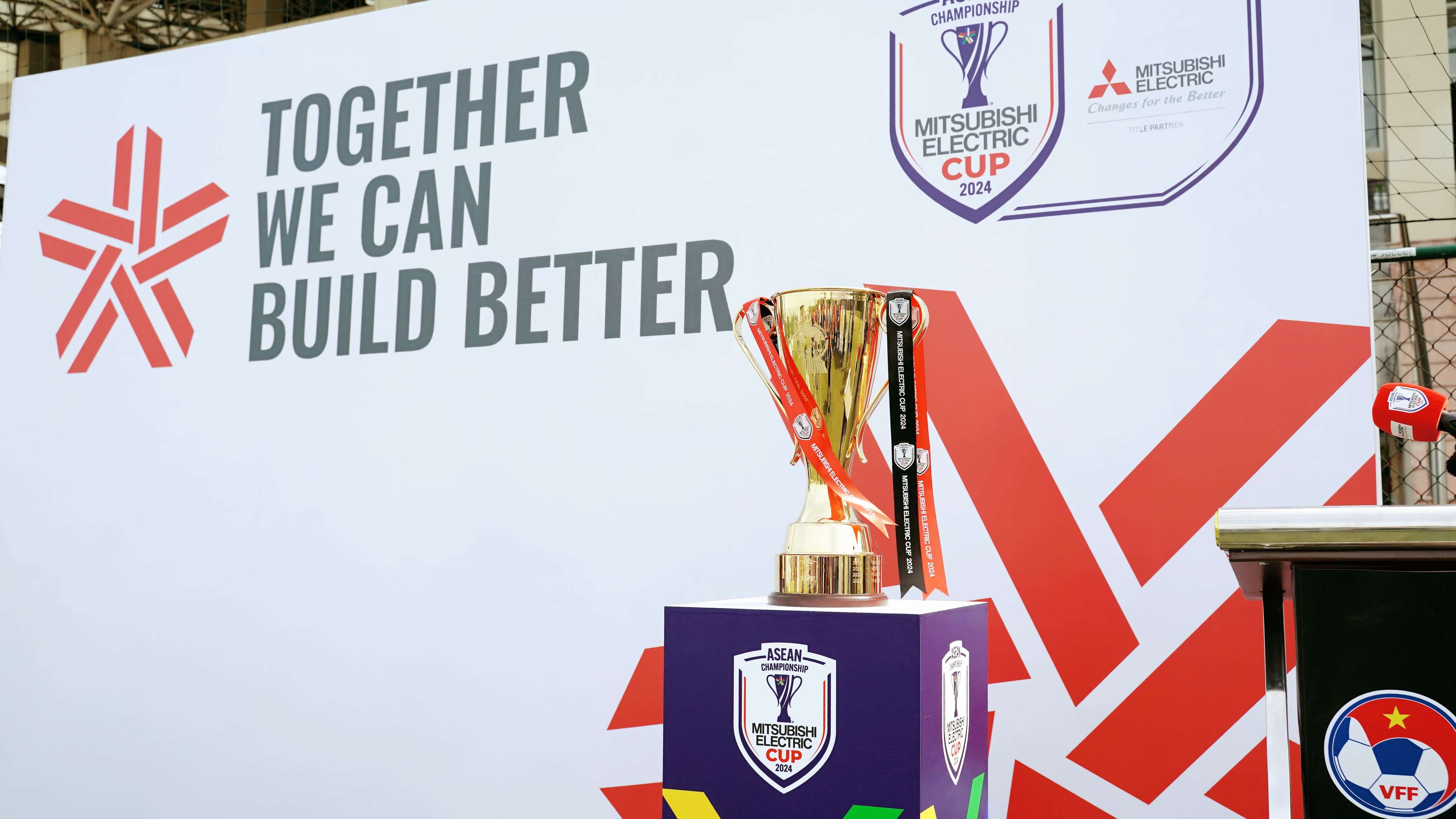 最终曼联以 最终曼联以